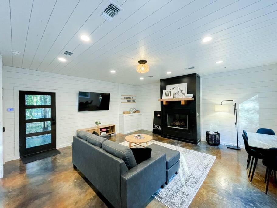 The Riser - Brand New Modern Cabin In Broken Bow Exterior photo