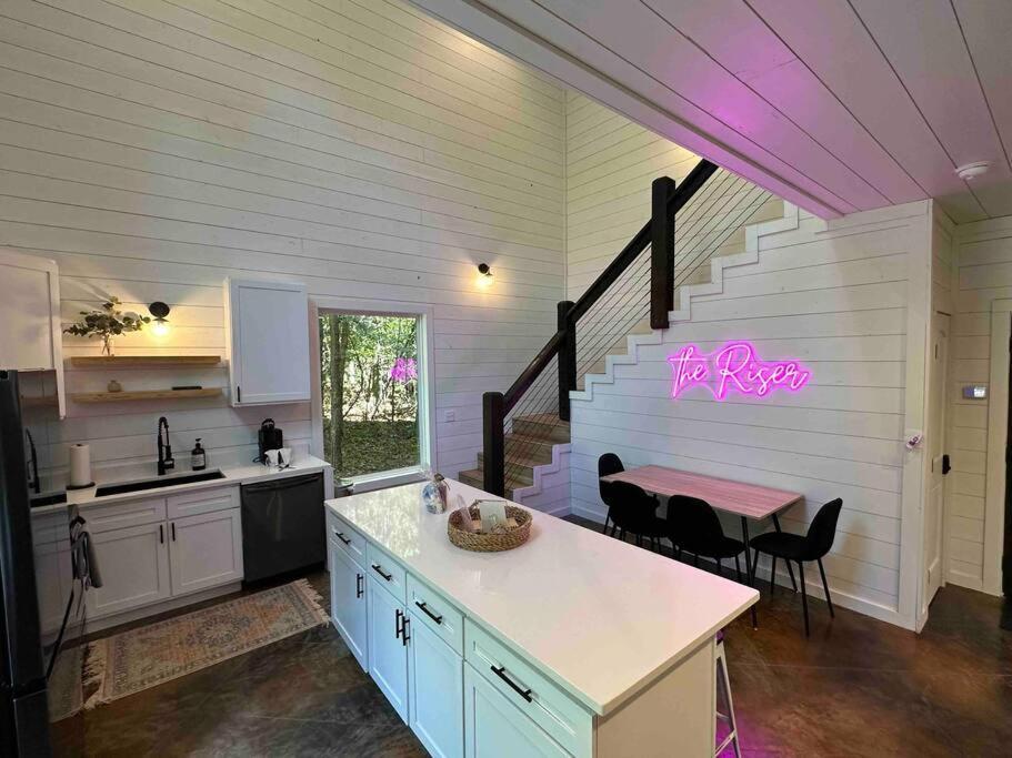 The Riser - Brand New Modern Cabin In Broken Bow Exterior photo